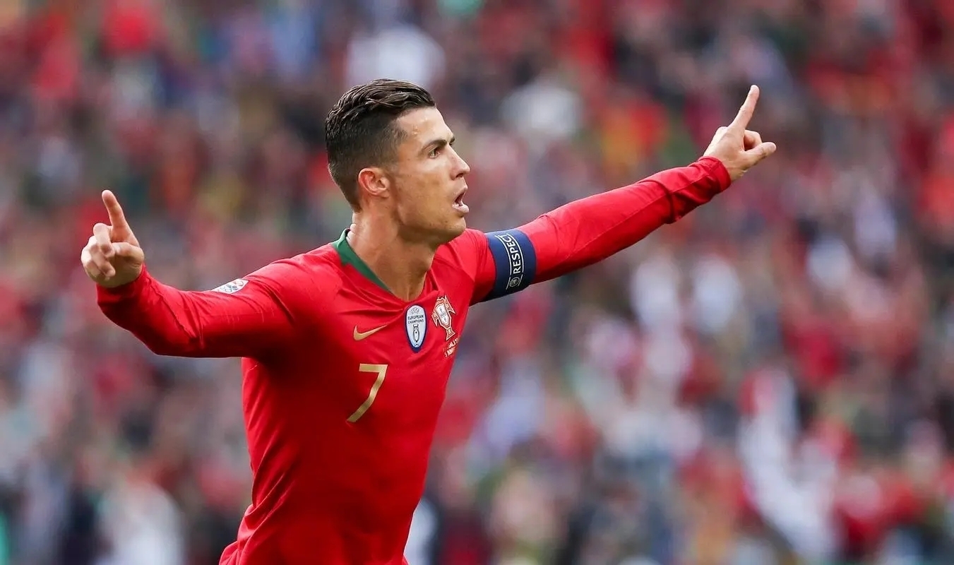 开云sport-关于葡萄牙国脚大演帽子戏法，全队狂取五球的信息