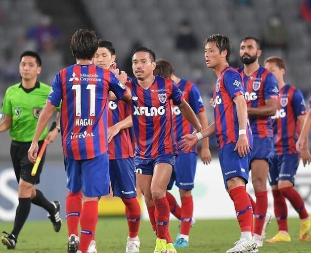 开云体育在线-球队士气高涨，备战未来胜局连连