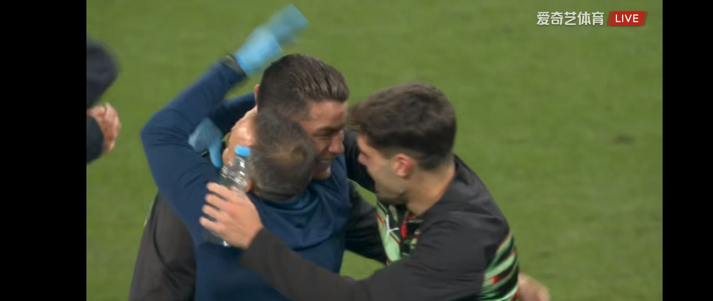 关于葡萄牙队遭遇强敌塞尔维亚，苦战争夺胜利的信息