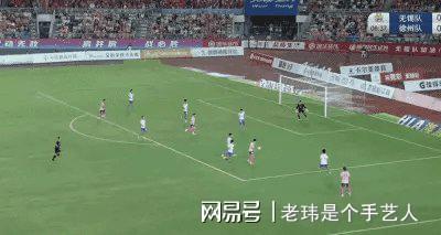 关于利摩日逆转克莱蒙，取得关键胜利的信息